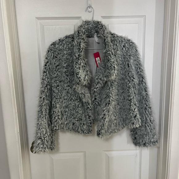 SHAGGY FAUX FUR JACKET - Picture 9 of 9